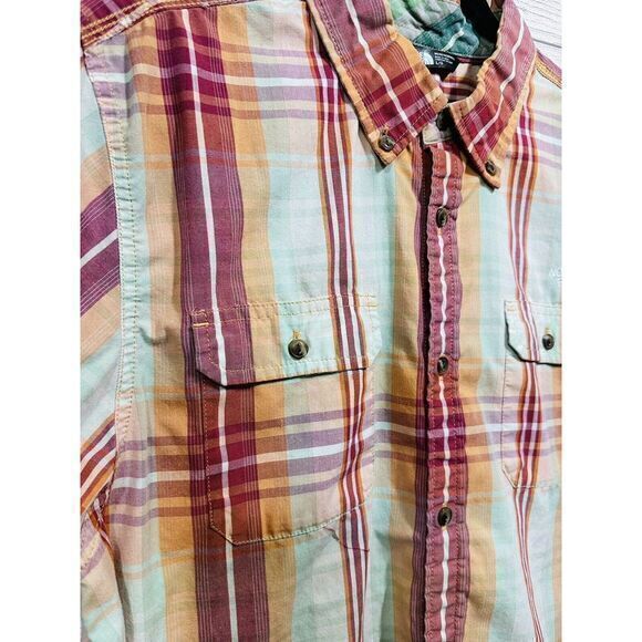 The North Face Button Shirt Mens Large Multicolor Plaid Collared Short Sleeve - Picture 3 of 8